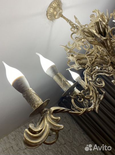 Люстра кованая ручной работы