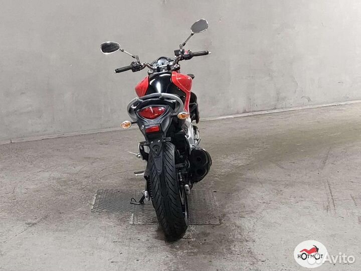 Suzuki SFV 400 Gladius 2011г