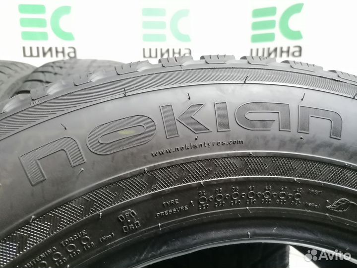 Nokian Tyres WR SUV 3 215/70 R16