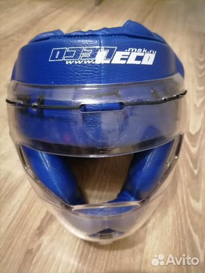 Шлем для единоборств