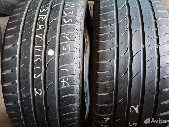 Barum Bravuris 2 235/45 R17 94W