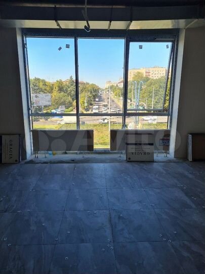 Свободного назначения, 700 м²