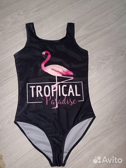 Купальник для девочки новый