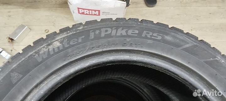 Hankook Winter I'Pike 215/55 R17 98T