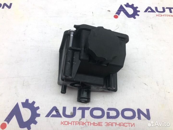 Бачок гур Mercedes C-Class W204 M272/2.5 2008