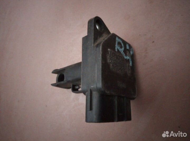 Расходомер Lexus Rx 2 MCU30