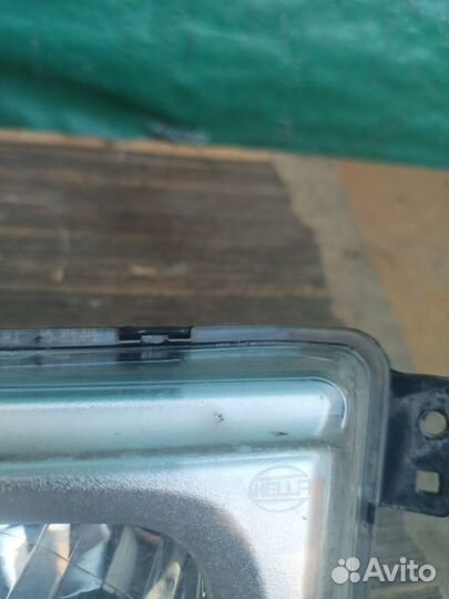 Фара противотуманная левая BMW X5 2018-2023 г