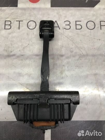 Ограничитель двери передний правый Bmw X5 E70 4.8