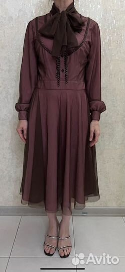 Платье S