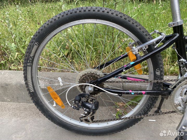 Велосипед Trek 24. Для девочки. Скоростной