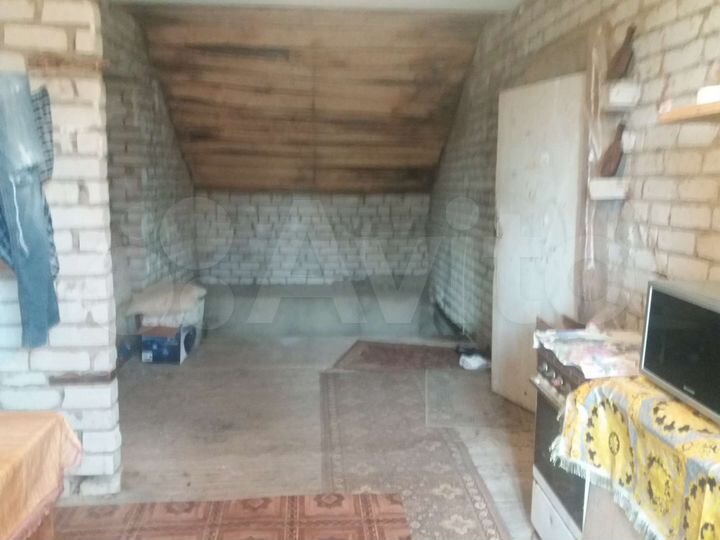 4-к. квартира, 107 м², 1/2 эт.