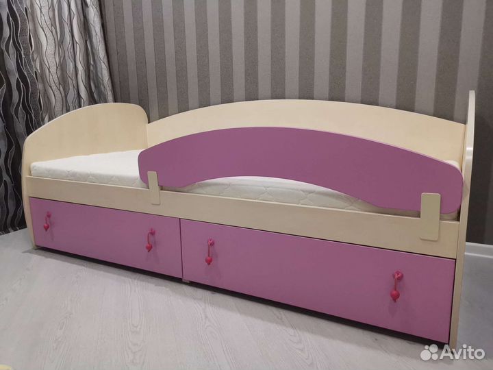 Детская кровать Softform и матрас