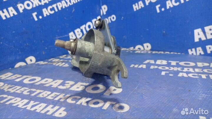 Моторчик переднего дворника Hyundai Solaris 1