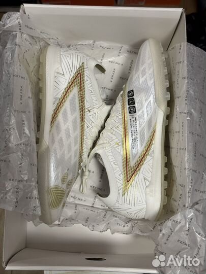 Шиповки Kelme