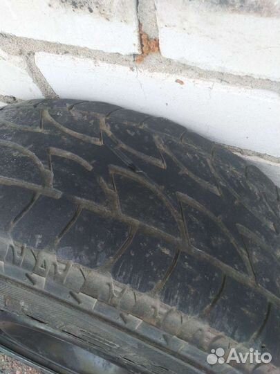 Bridgestone Dueler A/T 215/65 R16 98S