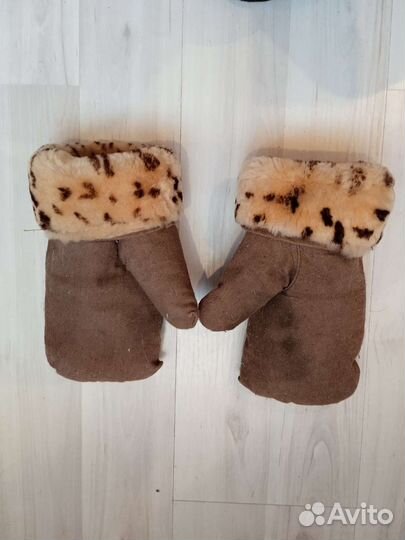 Варежки- рукавицы меховые мутоновые