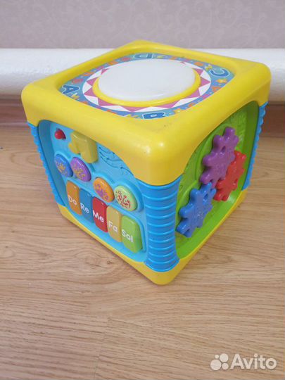 Развивающий кубик