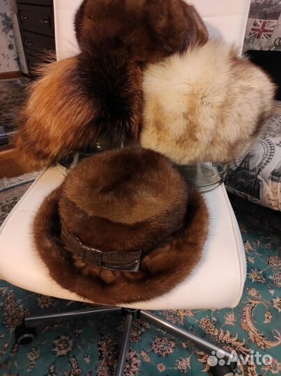 Шапки зимние, меховые, женские, 4 шт