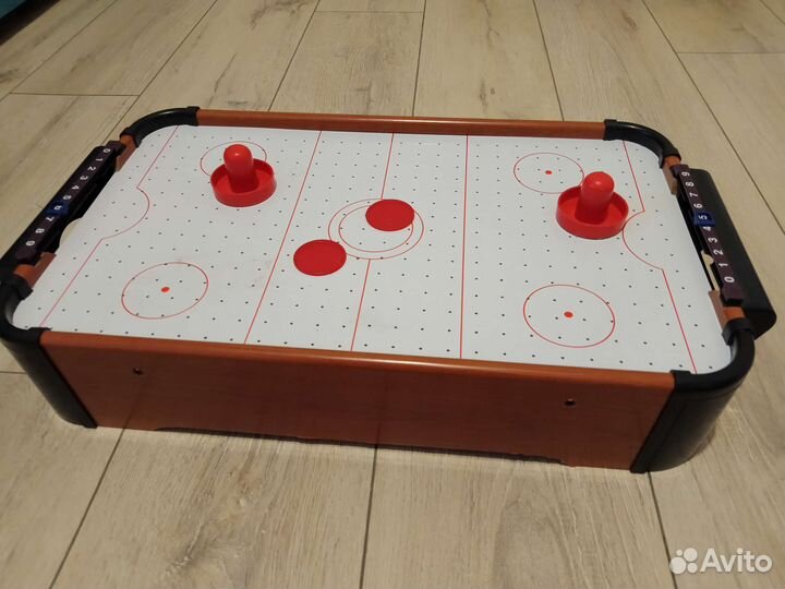 Настольный аэрохоккей