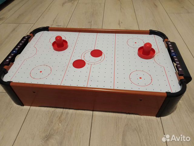 Настольный аэрохоккей