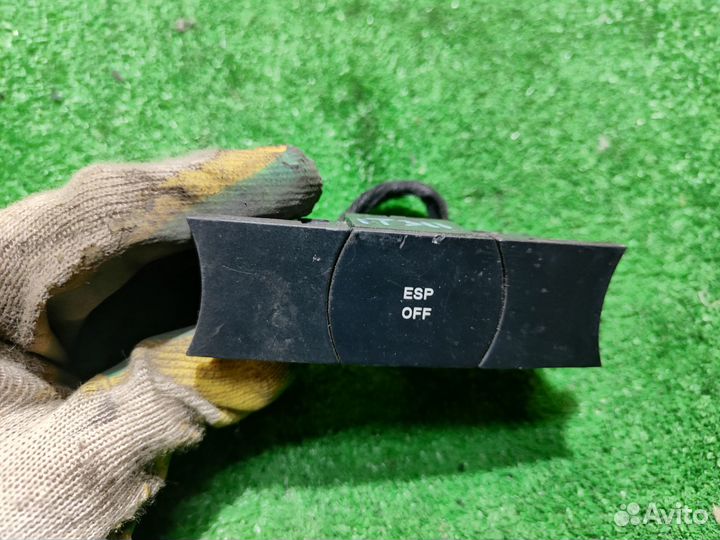 Кнопка ESP Volkswagen Touareg 7L