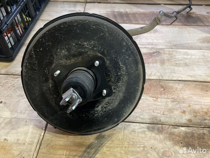 Вакумный усилитель тормозов toyota corolla Е150