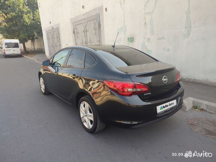 Opel Astra 1.6 МТ, 2012, 248 000 км