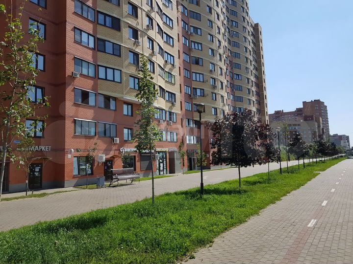 2-к. квартира, 73,2 м², 8/18 эт.