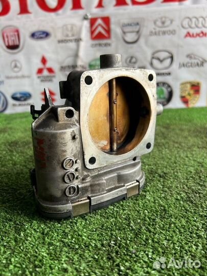 Дроссельная заслонка Mercedes-Benz S-Class W220