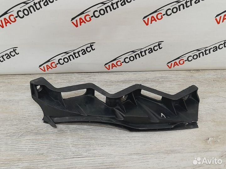 Направляющая бампера передняя левая Volkswagen