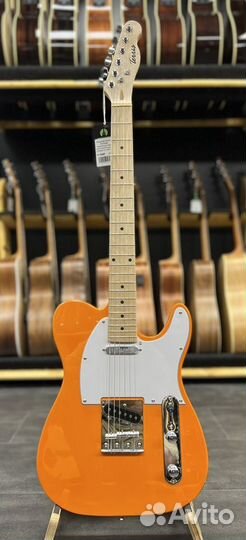 Электрогитара с комбоусилителем (новая)