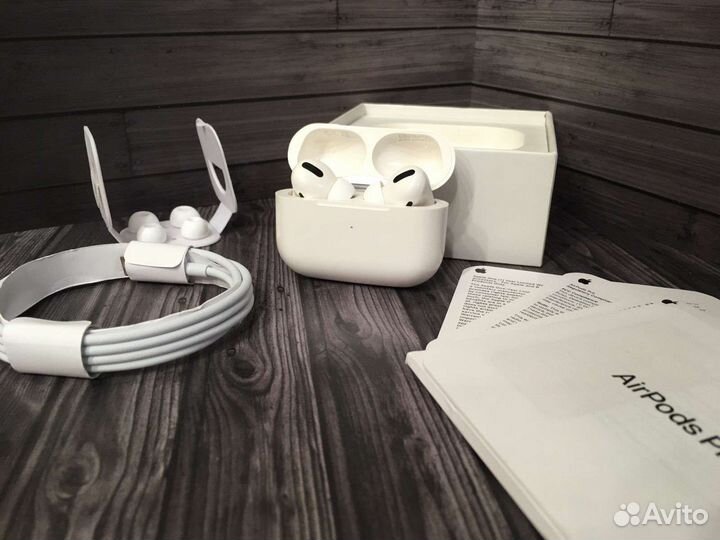 Беспроводные наушники новые