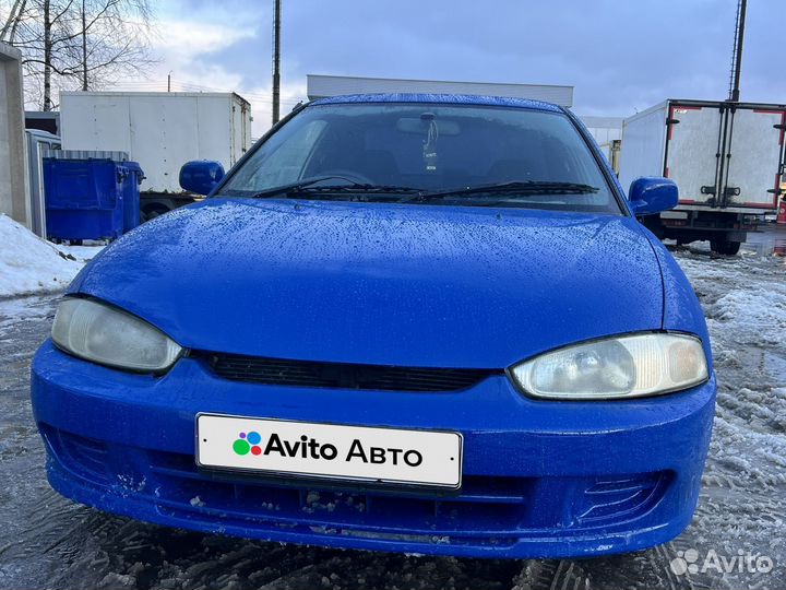 Mitsubishi Mirage 1.3 AT, 1998, 300 000 км
