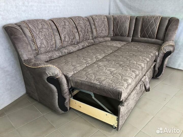 Угловой диван