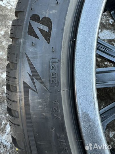 R21 Bridgestone Blizzak LM-005 285/40, PCD 5x112 DIA 66.6