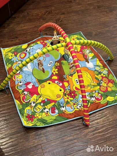 Развивающий коврик