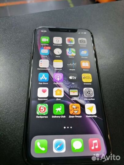 Наклейка гидрогелевой защитной пленки