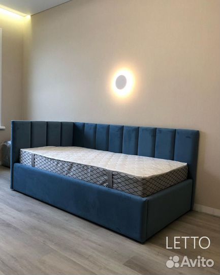 Детская кровать с мягкими бортиками