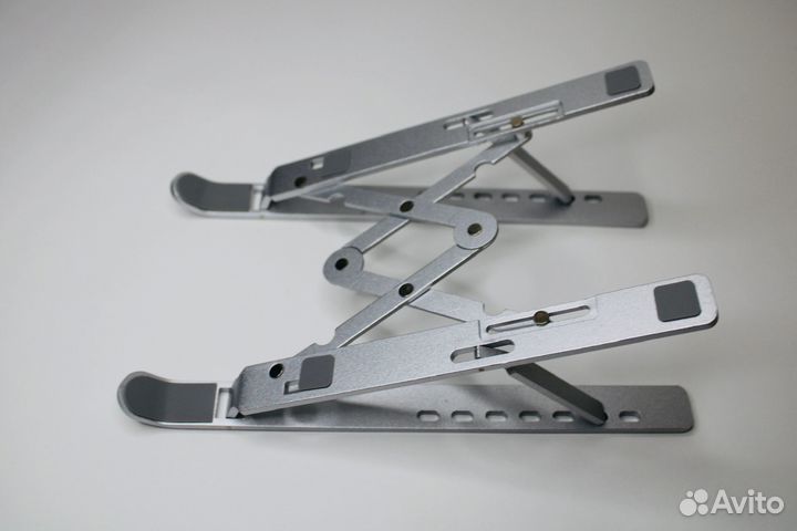 Подставка для ноутбука с чехлом