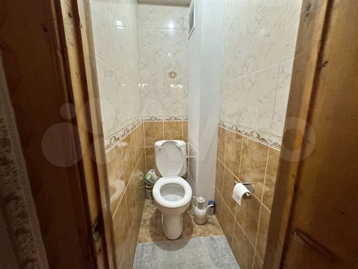 4-к. квартира, 105 м², 8/9 эт.