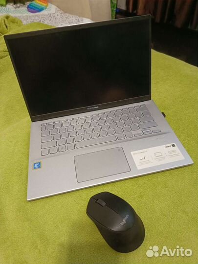 Ноутбук asus