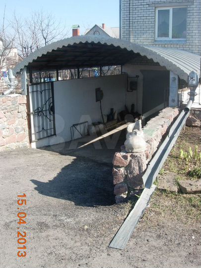 Коттедж 204 м² на участке 10 сот.