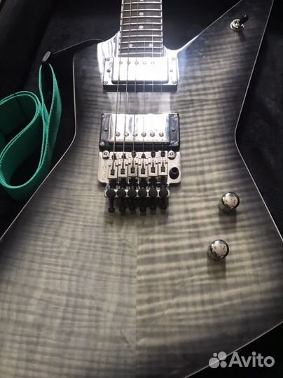 Гитара Epiphone brendon small ghosthorse explorer