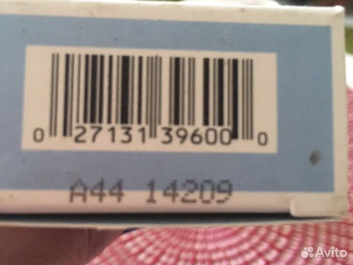 Estee lauder pure white linen