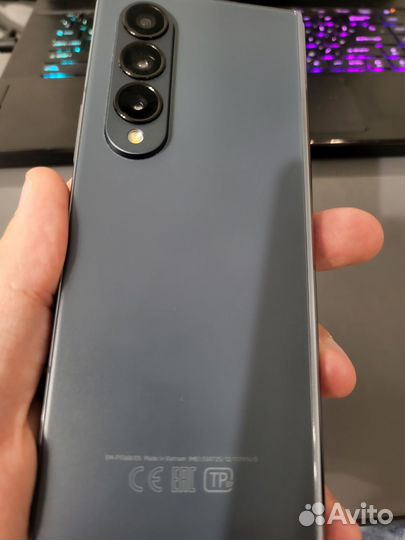 Samsung Galaxy Z Fold4, 12/512 ГБ