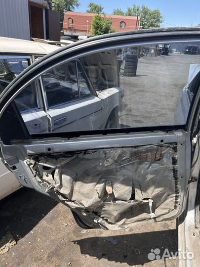 Задняя левая дверь Киа Спектра