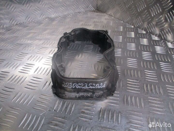 Проставка клапанной крышки Scania 1371491