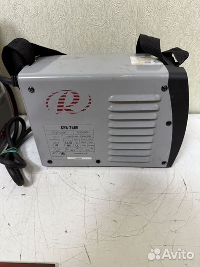 Инверторный сварочный аппарат Ресанта саи250К