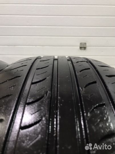 Roadstone Classe Premiere CP661 215/60 R16 95H