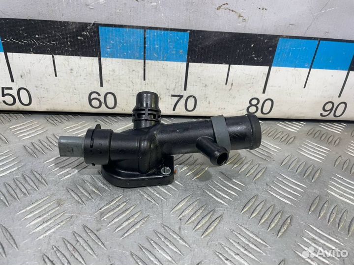 Б/У Фланец двигателя системы охлаждения#001